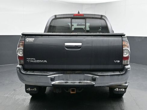 Used 2015 Toyota Tacoma 4x4 Double Cab image 8