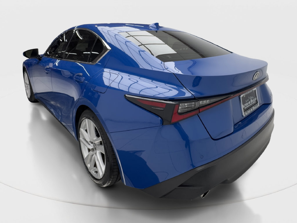 Used 2024 Lexus IS 300 w/ Comfort Package RWD image 11