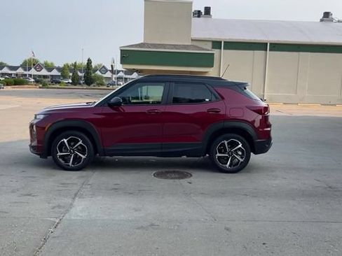 Used 2023 Chevrolet TrailBlazer RS w/ Convenience Package FWD image 5