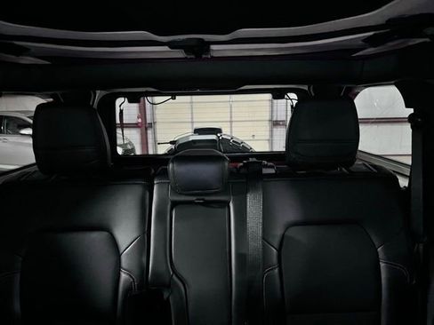 Used 2024 Ford Bronco Badlands AWD/4WD image 16