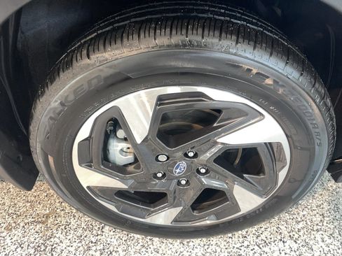 Used 2025 Subaru Crosstrek 2.5i Limited image 5