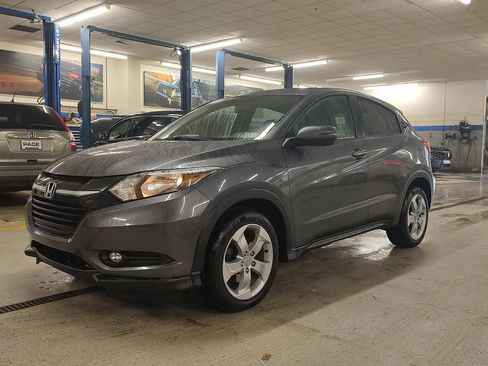 Used 2016 Honda HR-V EX image 26