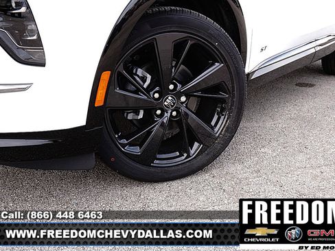 New 2026 Buick Envision Sport Touring image 9