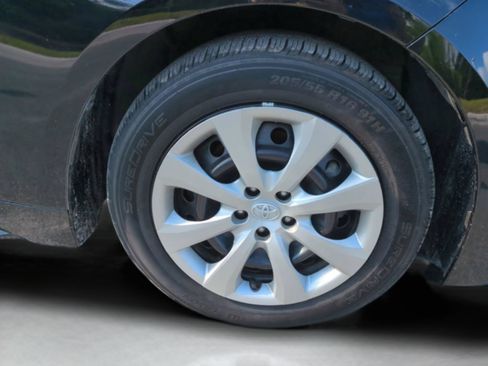 Used 2024 Toyota Corolla LE FWD image 27