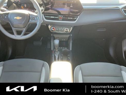 Used 2025 Chevrolet TrailBlazer LT image 15