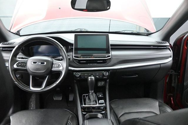 Used 2022 Jeep Compass High Altitude AWD/4WD image 23