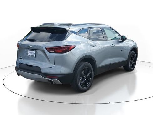 Certified 2025 Chevrolet Blazer LT w/ Midnight/Sport Edition AWD/4WD image 4