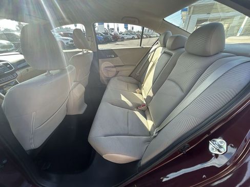 Used 2017 Honda Accord LX image 21