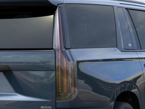 New 2026 Cadillac Escalade ESV Sport image 11