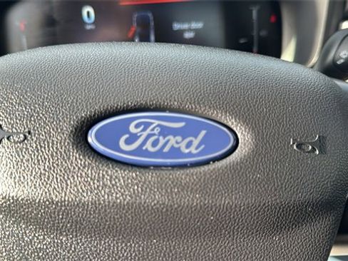 Certified 2025 Ford Maverick XLT w/ XLT Luxury Package image 20