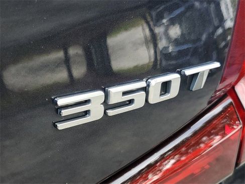 Certified 2023 Cadillac XT4 Premium Luxury image 8