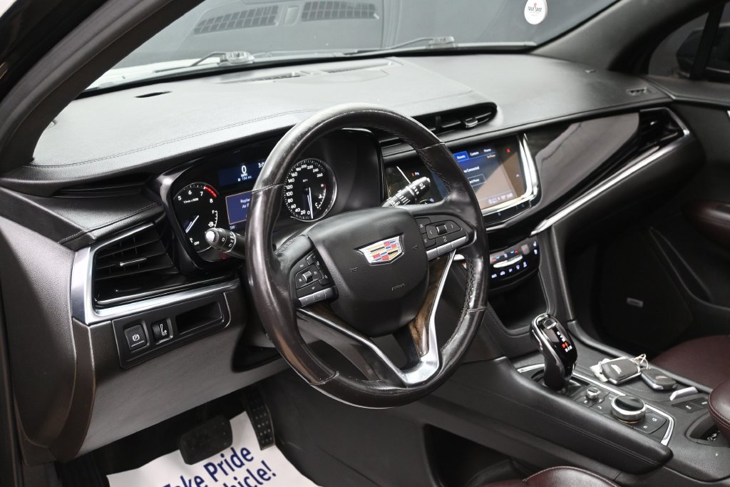 Used 2021 Cadillac XT6 Premium Luxury AWD/4WD image 11