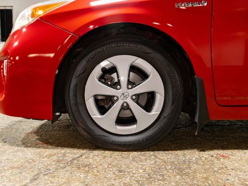 Used 2012 Toyota Prius Three image 10