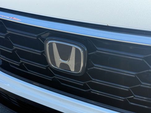 Used 2024 Honda CR-V EX image 34