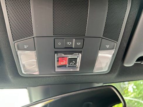Used 2022 Mitsubishi Eclipse Cross AWD image 44