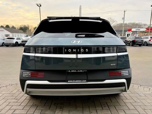 Used 2025 Hyundai Ioniq 5 SE image 10