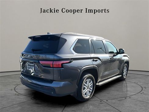 Used 2025 Toyota Sequoia SR5 image 5