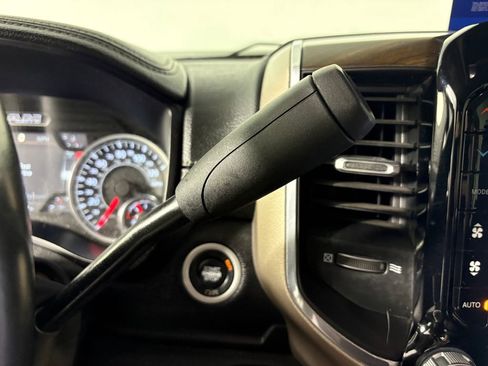 Used 2024 RAM 3500 Laramie w/ Towing Technology Group image 21