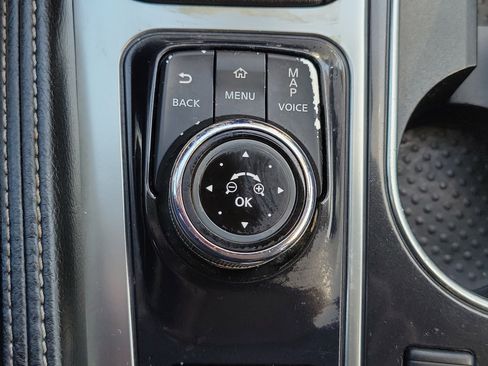 Used 2018 Nissan Maxima 3.5 SV image 24