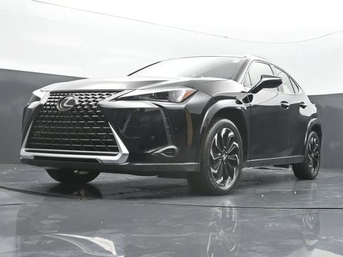 Used 2024 Lexus UX 250h FWD w/ Premium Package image 35