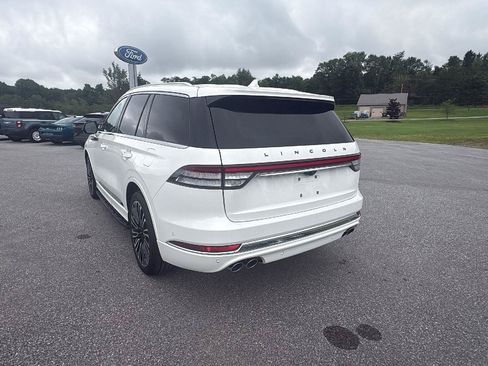 Used 2024 Lincoln Aviator Black Label AWD/4WD image 6