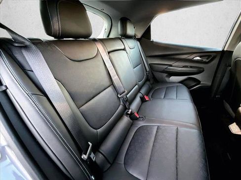 Certified 2023 Chevrolet Bolt LT w/ Infotainment Package image 29