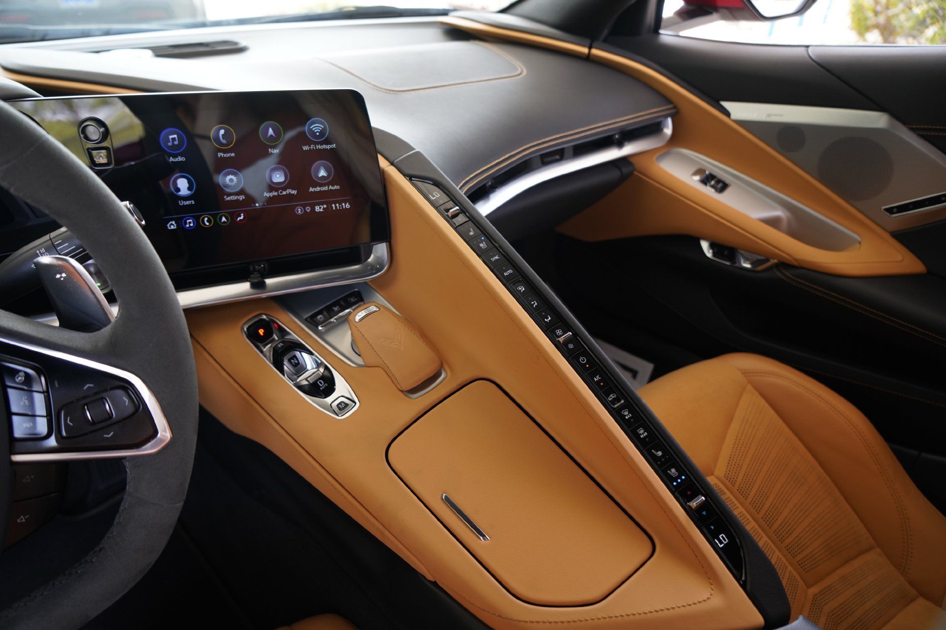 Used 2021 Chevrolet Corvette Stingray Preferred Cpe w/ Engine Appearance Package RWD image 20