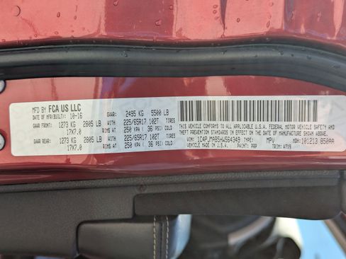 Used 2017 Jeep Cherokee Sport w/ Cold Weather Group AWD/4WD image 48
