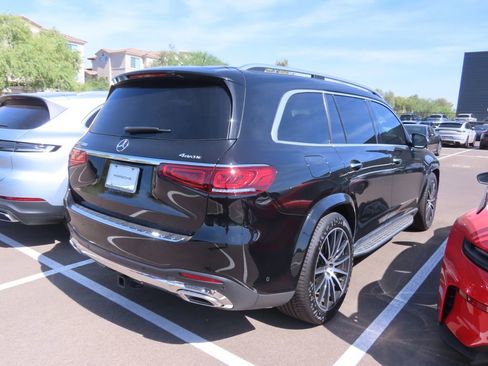 Certified 2021 Mercedes-Benz GLS 580 4MATIC image 4