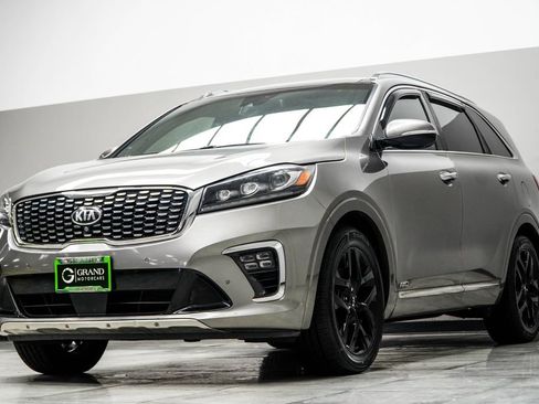 Used 2019 Kia Sorento SX image 8