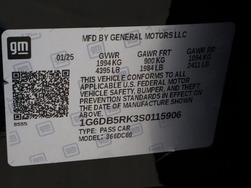 Used 2025 Cadillac CT4 Premium Luxury image 22