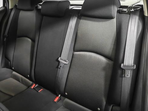 Used 2017 MAZDA MAZDA3 Sport image 35