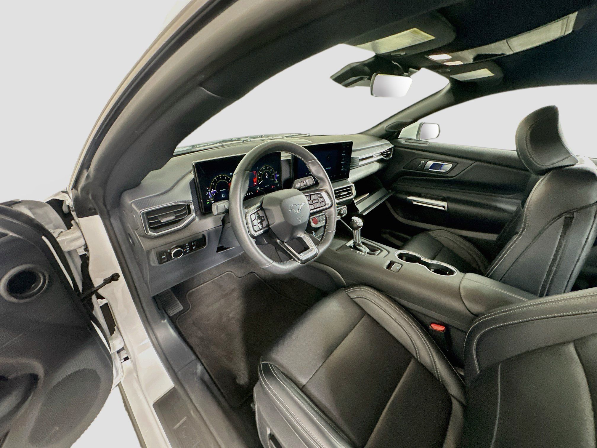 Used 2026 Ford Mustang Premium RWD image 18