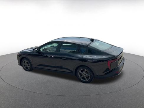 Used 2025 Kia K4 FWD image 10