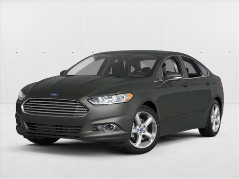 Used 2013 Ford Fusion Titanium FWD image 1