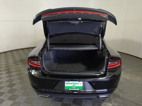 Used 2019 Dodge Charger SXT w/ Blacktop Package RWD image 29