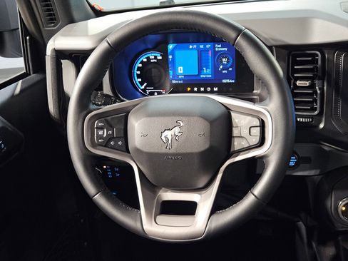 Used 2023 Ford Bronco Big Bend image 25