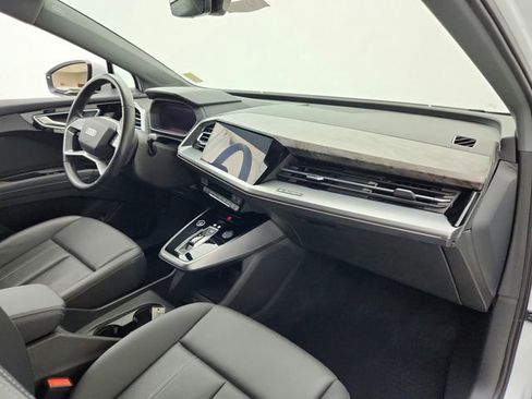 Used 2023 Audi Q4 e-tron Premium w/ Convenience Package image 14