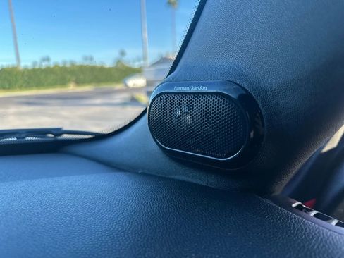 Used 2021 MINI Cooper Convertible FWD image 25
