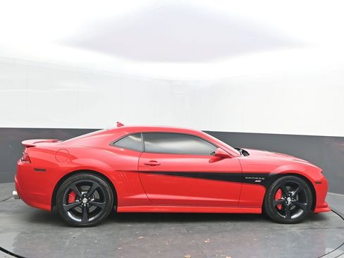 Used 2015 Chevrolet Camaro SS w/ RS Package image 8