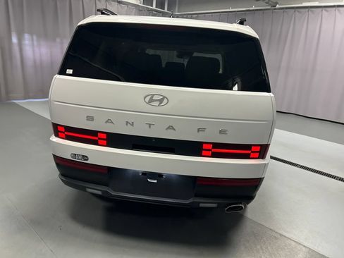 Used 2024 Hyundai Santa Fe SEL FWD image 6