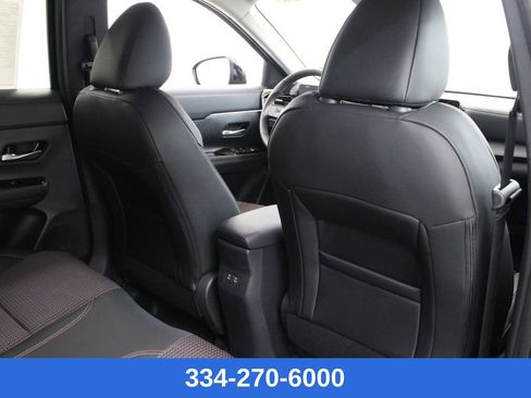 New 2026 Nissan Kicks SR image 16