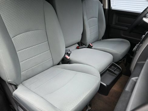 Used 2016 RAM 1500 Express w/ Black Ram 1500 Express Group AWD/4WD image 41