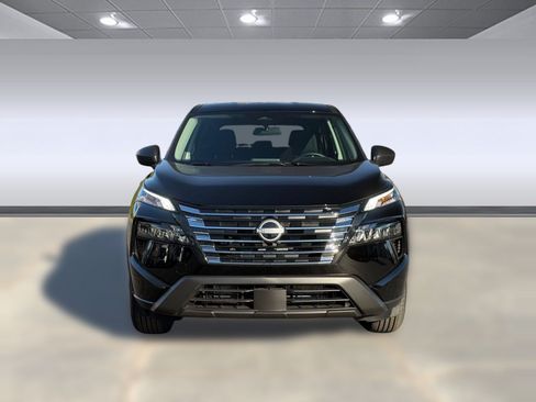 Used 2026 Nissan Rogue S FWD image 9
