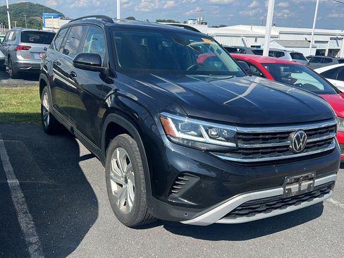 Used 2023 Volkswagen Atlas SE AWD/4WD image 7