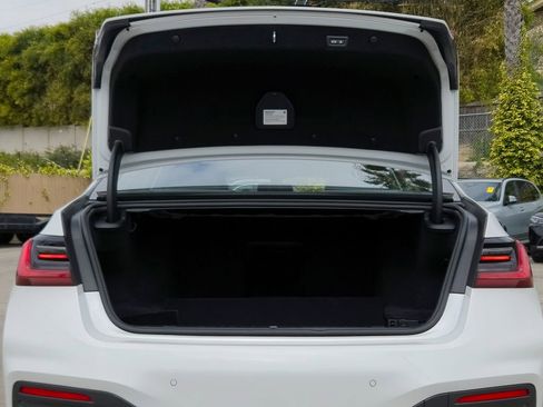 Used 2022 BMW 745e xDrive w/ M Sport Package image 20