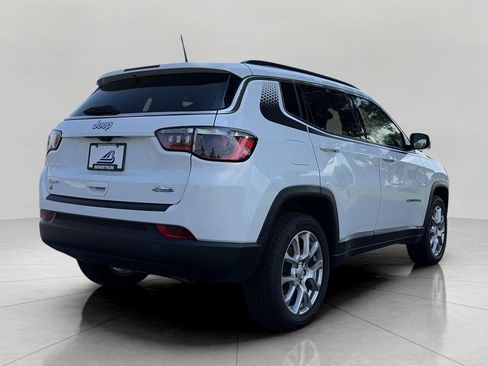 Used 2023 Jeep Compass Latitude w/ Mopar Graphics Package AWD/4WD image 74