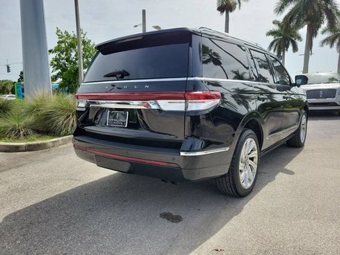Certified 2024 Lincoln Navigator Reserve AWD/4WD image 6