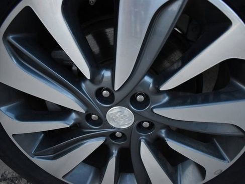 Certified 2022 Buick Encore Preferred w/ Safety Package image 11