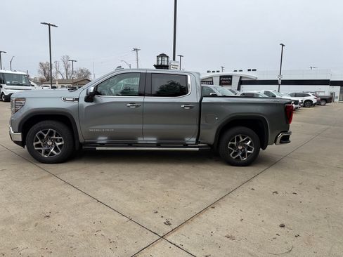 New 2026 GMC Sierra 1500 SLT w/ SLT Premium Plus Package AWD/4WD image 8